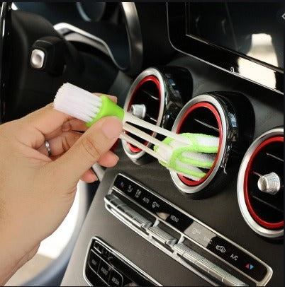 2-in-1 Car AC Vent Cleaning Brush | Microfiber Detailing & Dusting Tool